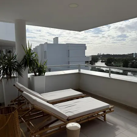 Cancelada - Modern 3-bedroom With Great Views Lejlighed Estepona